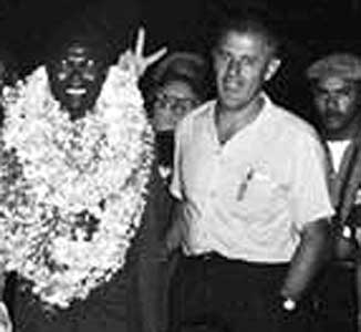 Obama, Sr and Stanley Armour Dunham